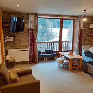 appartement-chaleureux-de-10-personnes-a-val-cenis.hotels-rhonealpes.com/