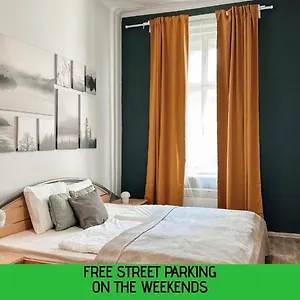 https://savor-apartment.praguehotelsweb.com